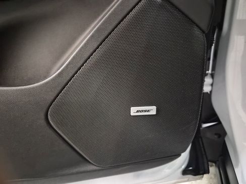 Certified 2025 Cadillac XT6 Premium Luxury image 18