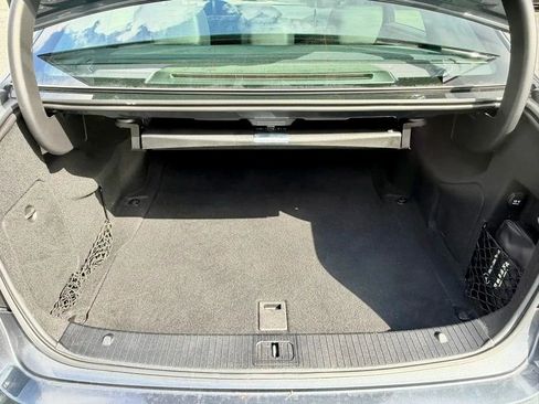 Used 2013 Mercedes-Benz E 350 4MATIC Sedan image 14