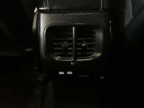Used 2021 Jeep Cherokee Limited AWD/4WD image 29