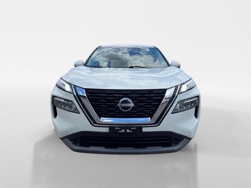 Used 2023 Nissan Rogue SV FWD image 8