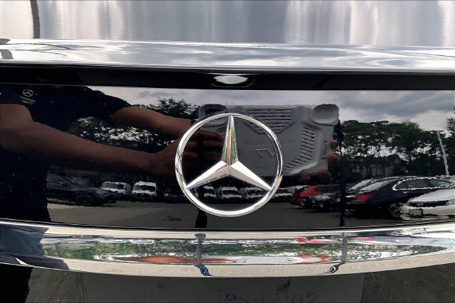Certified 2023 Mercedes-Benz S 500 4MATIC image 28