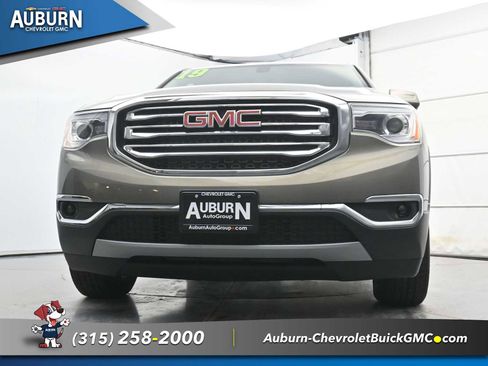 Used 2019 GMC Acadia SLE w/ LPO, Floor Liner Package image 17