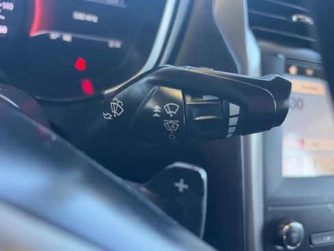 Used 2019 Ford Fusion SE image 14