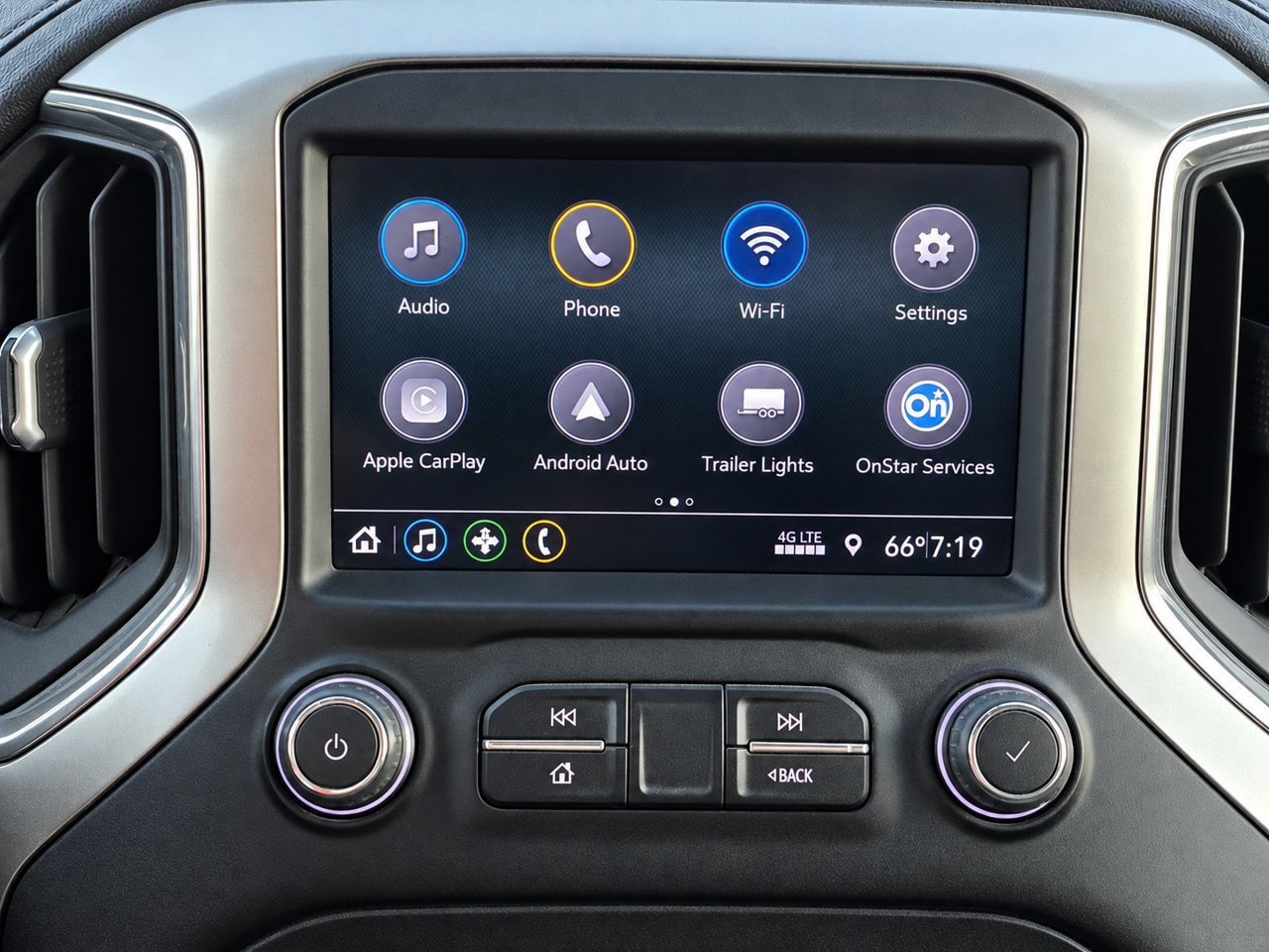 Used 2021 Chevrolet Silverado 1500 LT w/ Bed Protection Package AWD/4WD image 16