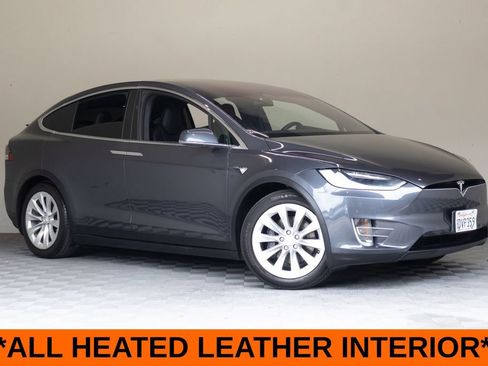 Used 2018 Tesla Model X 100D AWD/4WD image 2