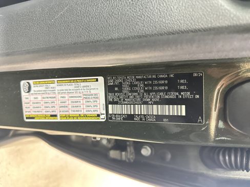 Used 2024 Lexus RX 350 Premium w/ Accessory Package (K3) FWD image 35