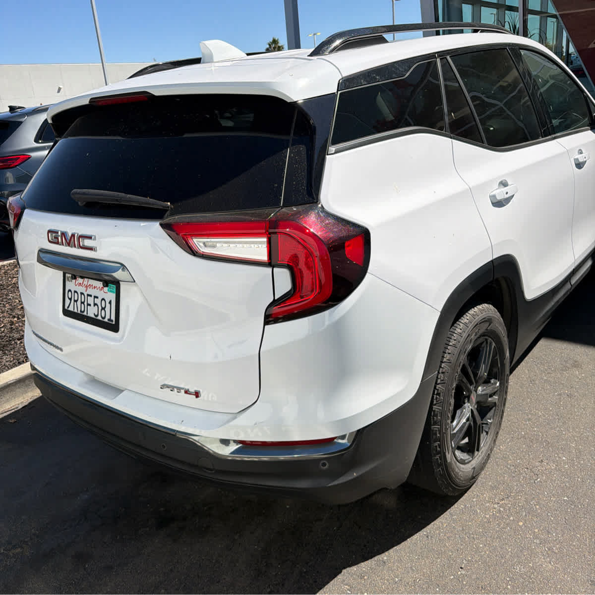 Used 2024 GMC Terrain AT4 w/ Tech Package AWD/4WD image 10
