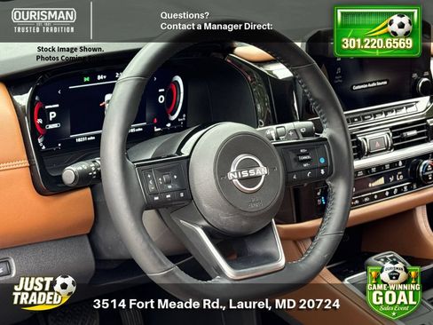 Used 2025 Nissan Pathfinder Platinum w/ Cargo Package AWD/4WD image 9