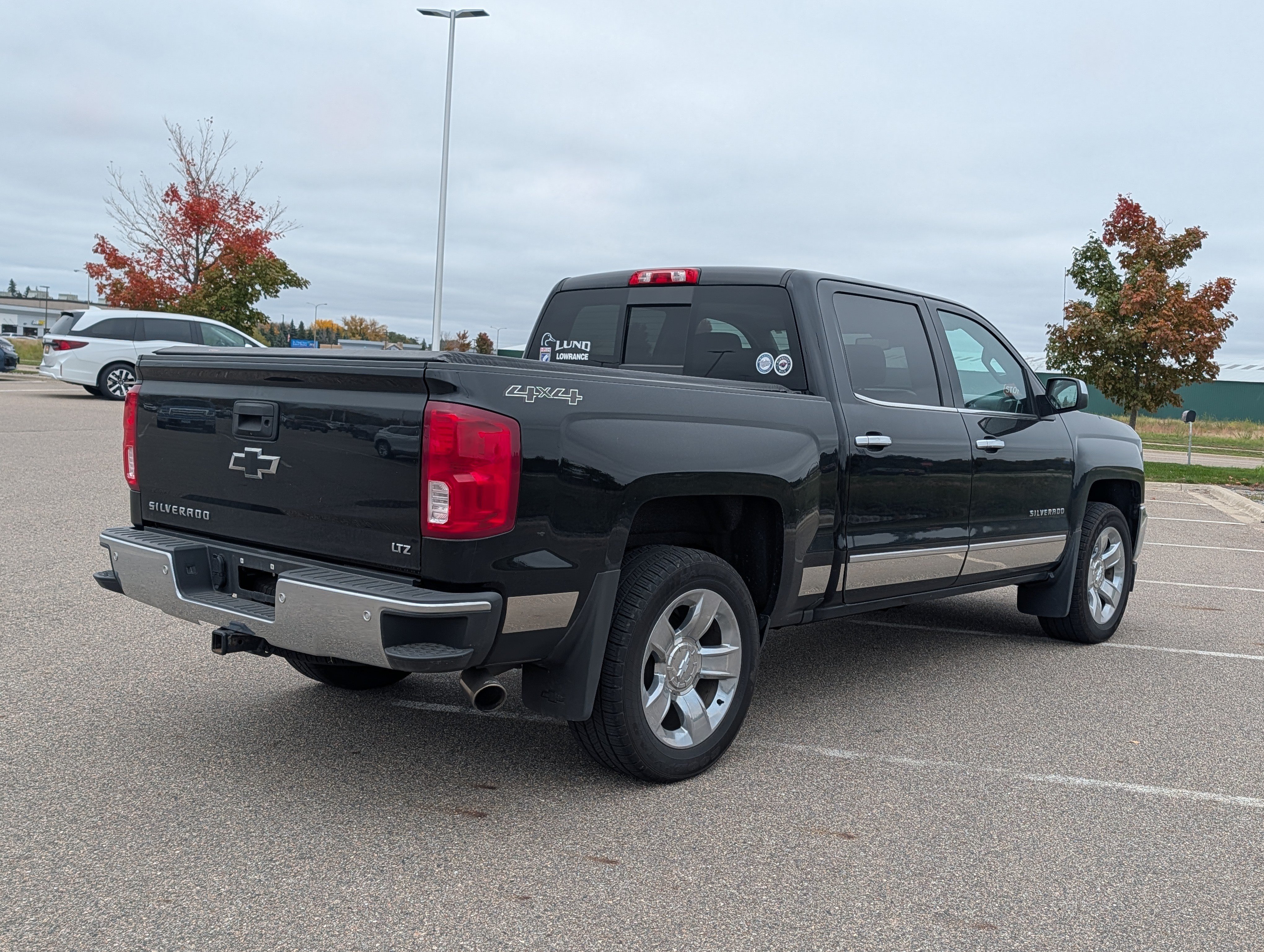 Used 2018 Chevrolet Silverado 1500 LTZ w/ Sport Package AWD/4WD image 4