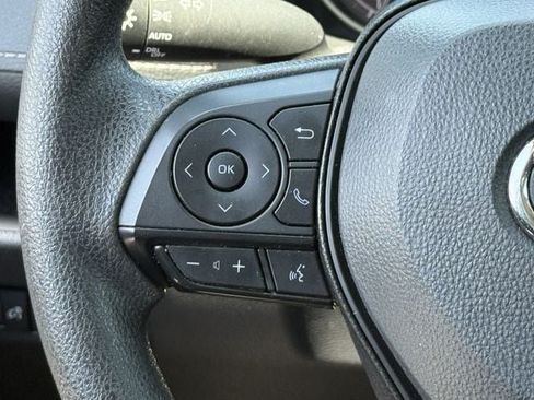 Certified 2025 Toyota RAV4 XLE AWD/4WD image 4