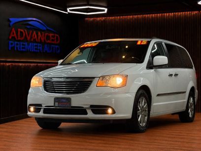 Used 2015 Chrysler Town & Country Touring w/ Driver Convenience Group