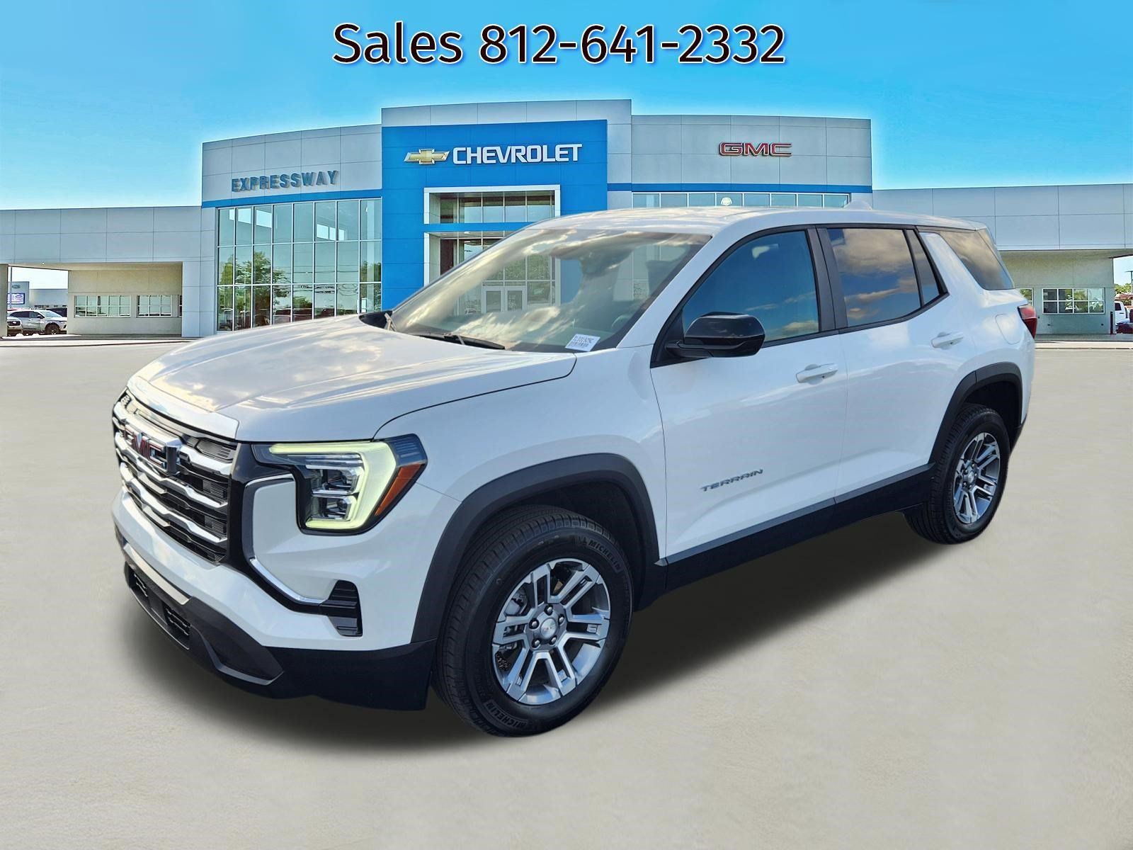 Used 2026 GMC Terrain Elevation FWD image 3