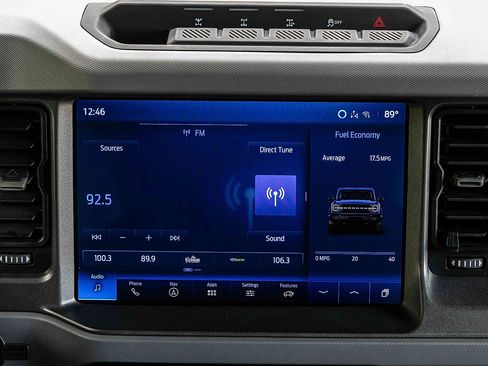 Used 2024 Ford Bronco Everglades AWD/4WD image 12
