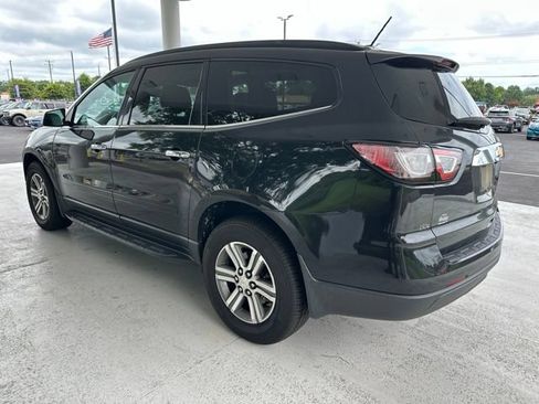 Used 2015 Chevrolet Traverse LT w/ Traveler's Package FWD image 5