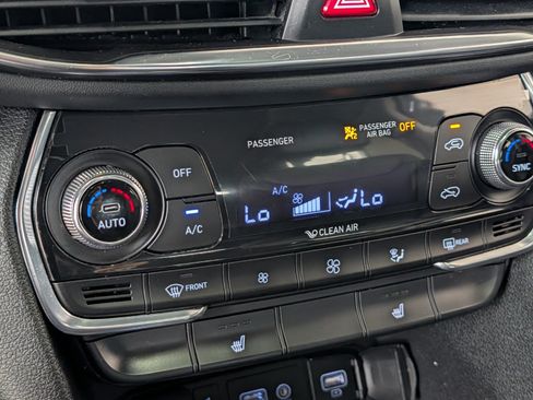 Used 2020 Hyundai Santa Fe SEL w/ Convenience + Premium Package AWD/4WD image 27