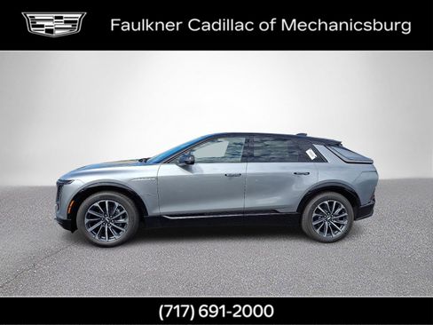 New 2025 Cadillac Lyriq Sport AWD/4WD image 2