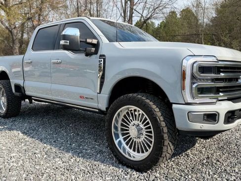 Used 2026 Ford F250 Platinum w/ Platinum Plus Package image 1