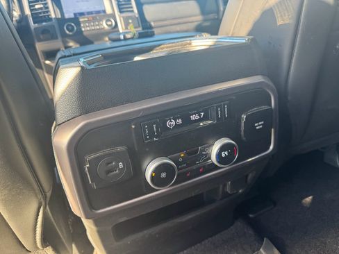Used 2021 Ford Expedition Platinum image 17