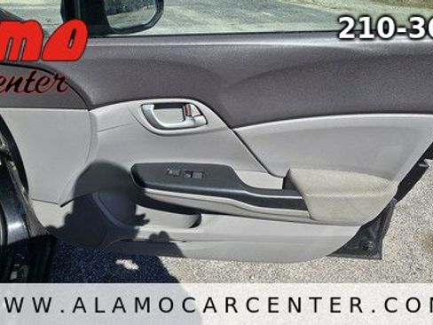Used 2012 Honda Civic LX image 17