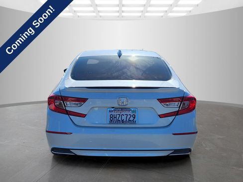Used 2018 Honda Accord EX image 6
