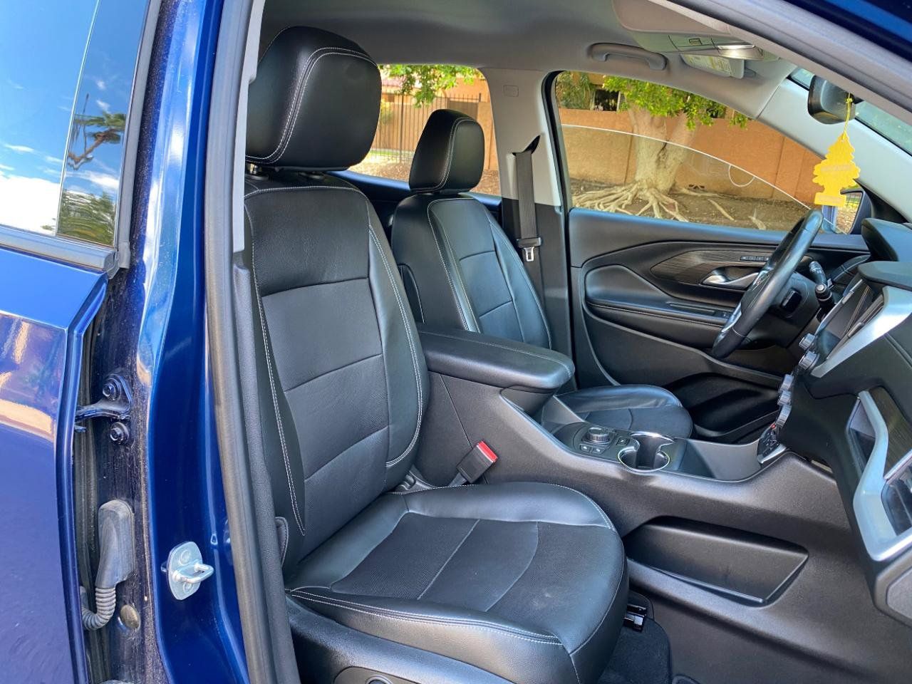 Used 2022 GMC Terrain SLT w/ Tech Package AWD/4WD image 53