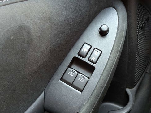 Used 2019 Nissan 370Z Touring image 29