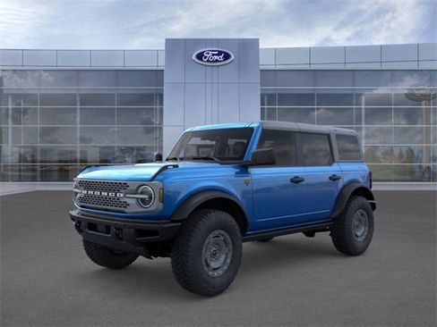 New 2025 Ford Bronco Badlands w/ Sasquatch Package image 1