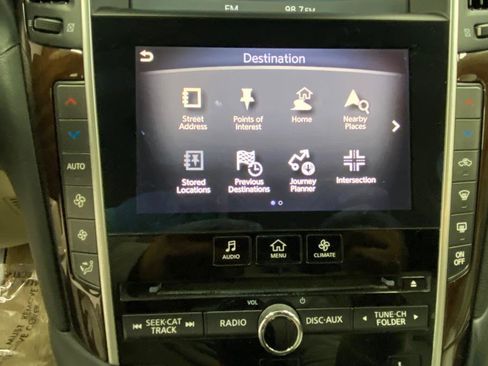 Used 2014 INFINITI Q50 AWD w/ Deluxe Touring Package image 31