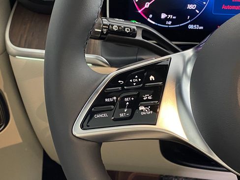 Used 2026 Mercedes-Benz GLC 300 4MATIC image 17