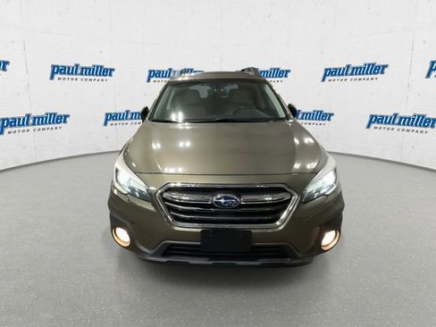 Used 2019 Subaru Outback 3.6R Limited image 3