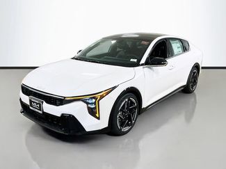 New 2025 Kia K4 GT-Line w/ GT-Line Sunroof Package video 3