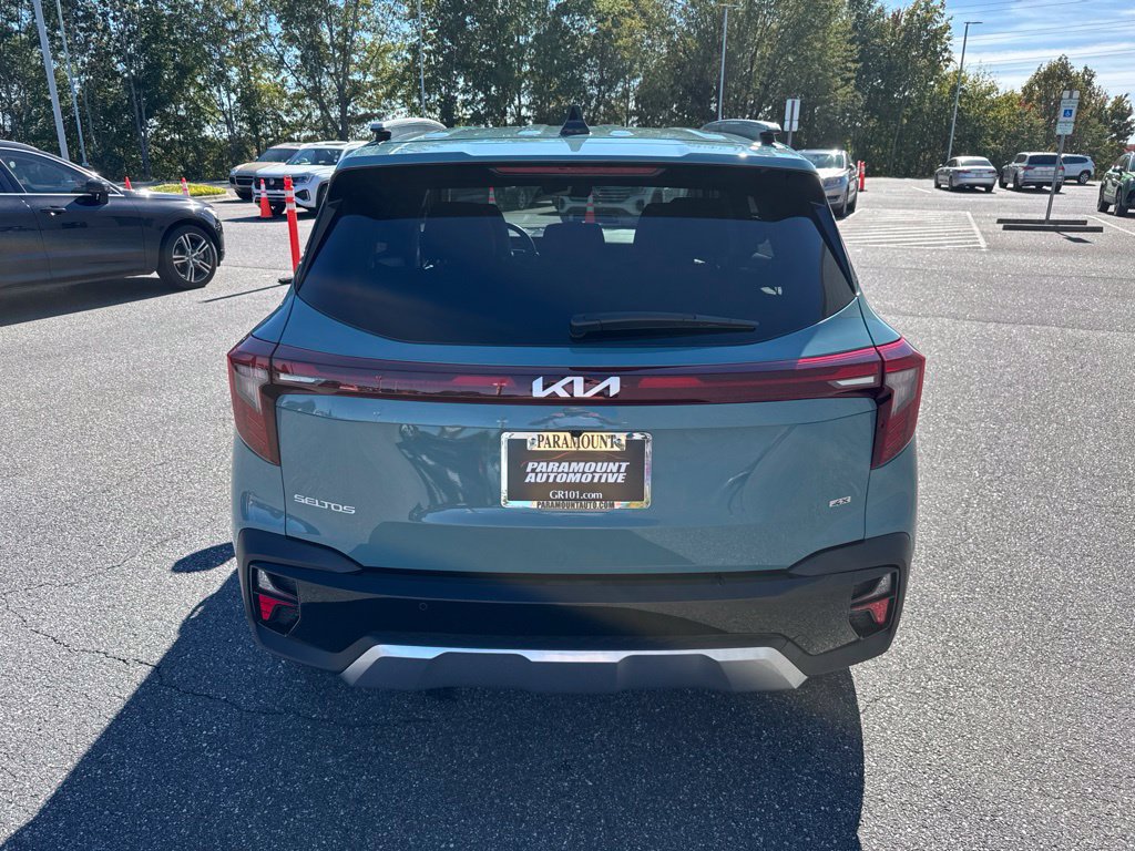 Used 2026 Kia Seltos EX AWD/4WD image 6