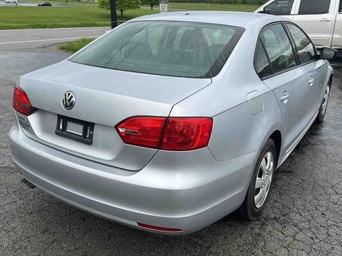 Used 2014 Volkswagen Jetta S image 6