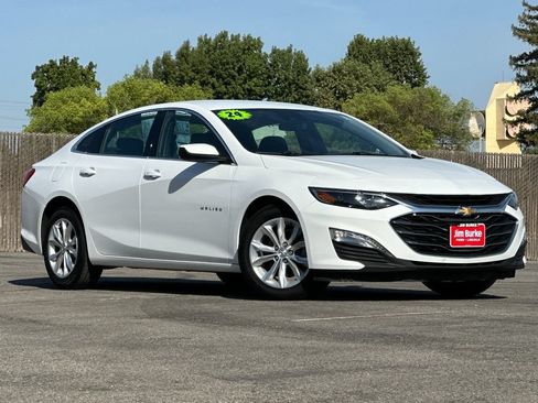 Used 2024 Chevrolet Malibu LT FWD image 1