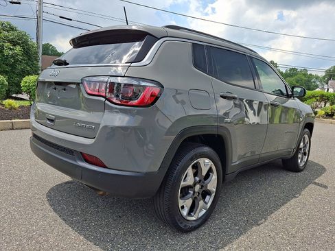 Used 2021 Jeep Compass Limited AWD/4WD image 4