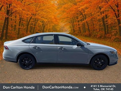 New 2025 Honda Accord SE image 2