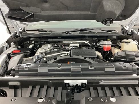 Used 2024 GMC Sierra 3500 Denali Ultimate AWD/4WD image 32