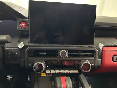 Used 2025 Toyota Tacoma TRD Pro w/ Tow Tech Package image 18