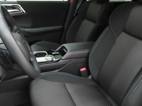 New 2026 Mitsubishi Outlander ES FWD image 11