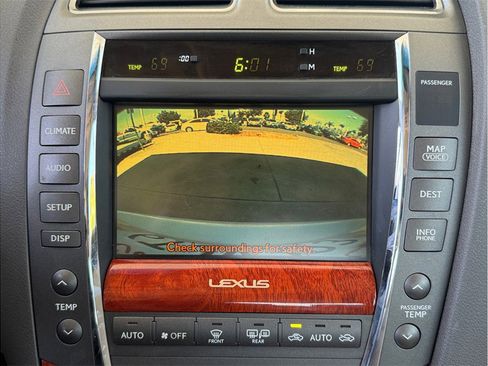 Used 2011 Lexus ES 350 FWD image 17
