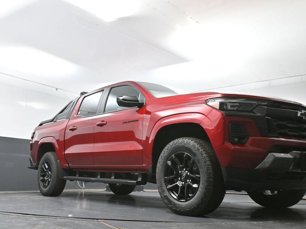 New 2026 Chevrolet Colorado Z71 w/ Midnight Edition AWD/4WD image 41