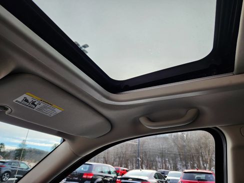 Used 2015 Jeep Compass High Altitude image 16