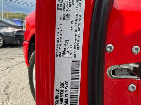 Used 2023 RAM 2500 Laramie AWD/4WD image 18