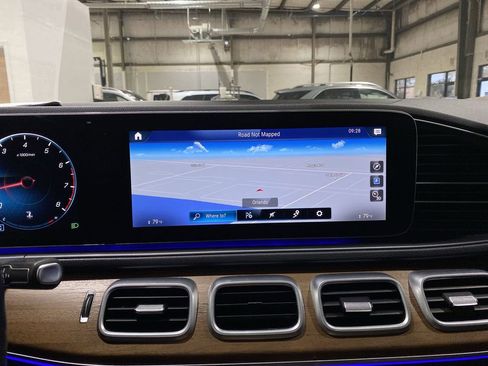 Certified 2022 Mercedes-Benz GLE 350 4MATIC w/ AMG Line Exterior image 7