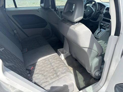 Used 2007 Dodge Caliber SXT w/ Driver Convenience Group FWD image 16