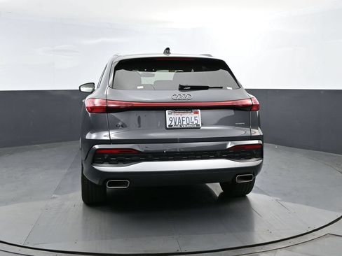 Used 2025 Audi Q5 Premium w/ Premium Plus AWD/4WD image 22