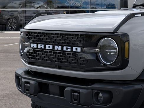 New 2026 Ford Bronco Big Bend w/ Black Diamond Package AWD/4WD image 19