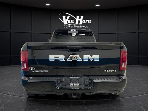 Used 2025 RAM 3500 Laramie AWD/4WD image 6