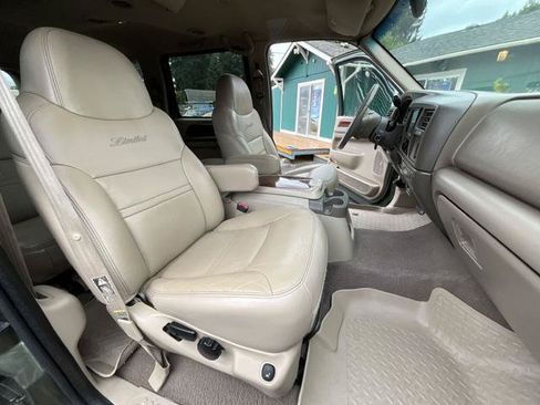 Used 2000 Ford Excursion Limited AWD/4WD image 17