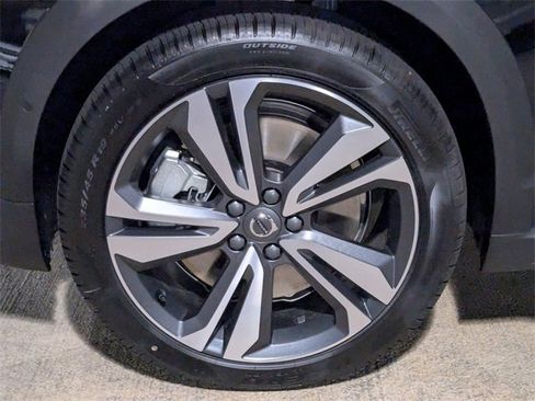 New 2026 Volvo V60 B5 Cross Country Plus w/ Climate Package image 10